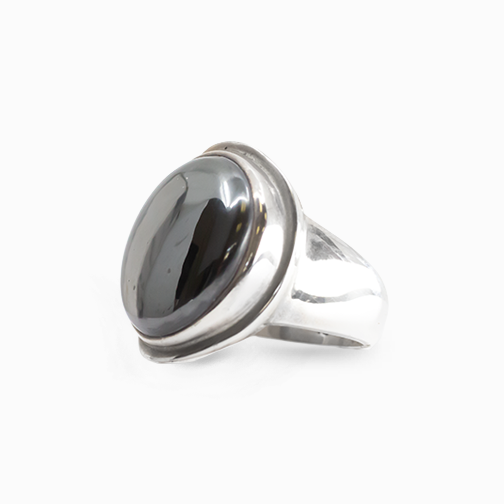 Oval metallic Hematite cabochon ring set in polished 925 sterling silver.