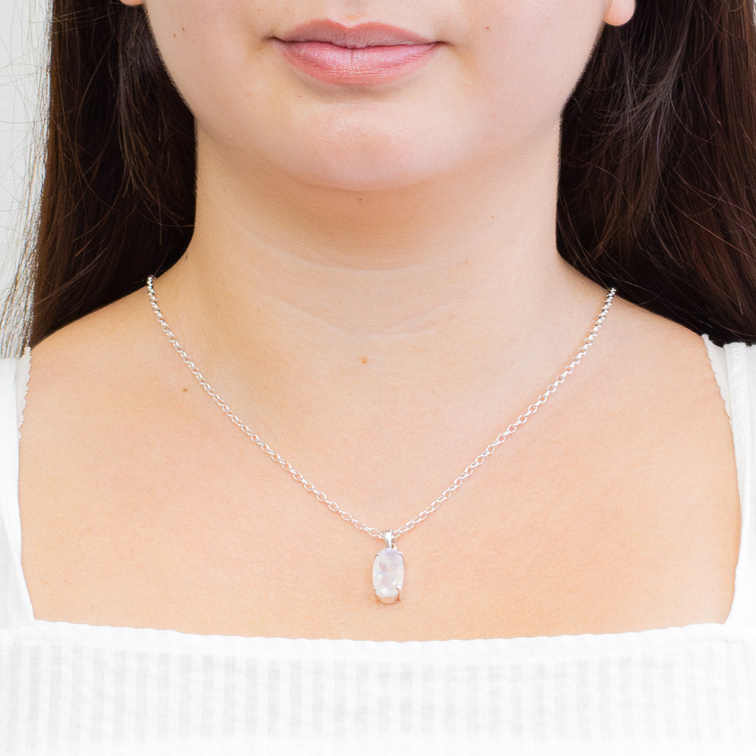 FACETED RAINBOW MOONSTONE OVAL NECKLACE STERLING SILVER ON MODEL | MADE IN EARTH 