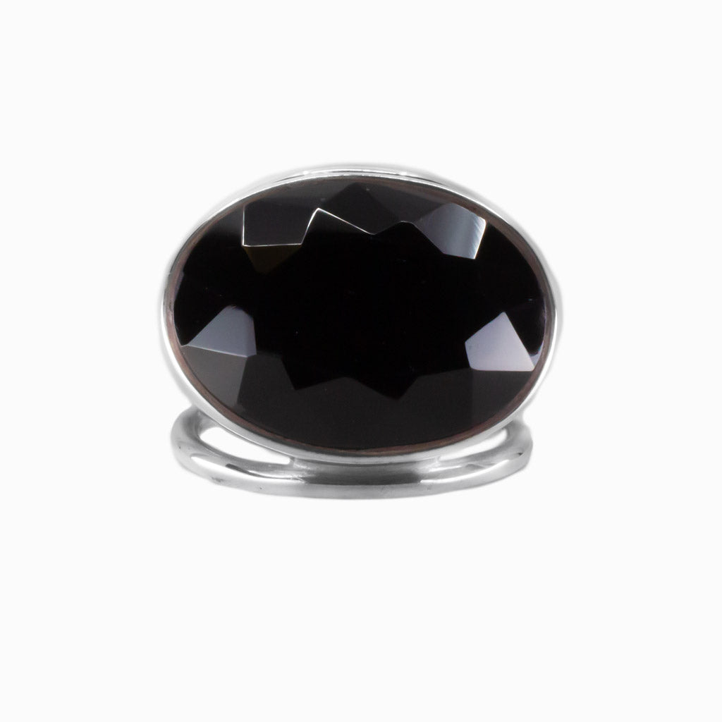 Black Onyx faceted oval bezel ring | MADE IN EARTH
