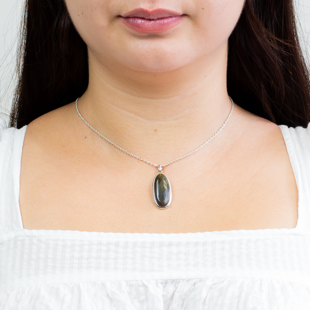 Spectrolite Necklace