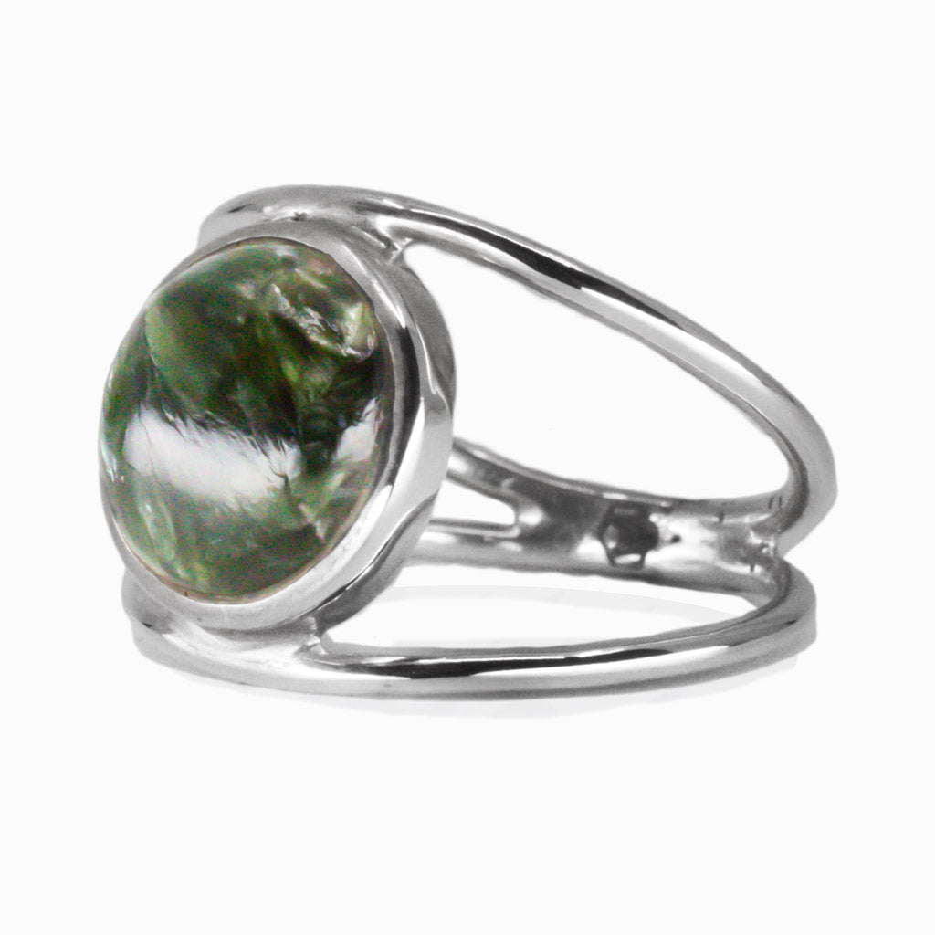 CABOCHON SERAPHINITE ROUND HALO RING STERLING SILVER | MADE IN EARTH 