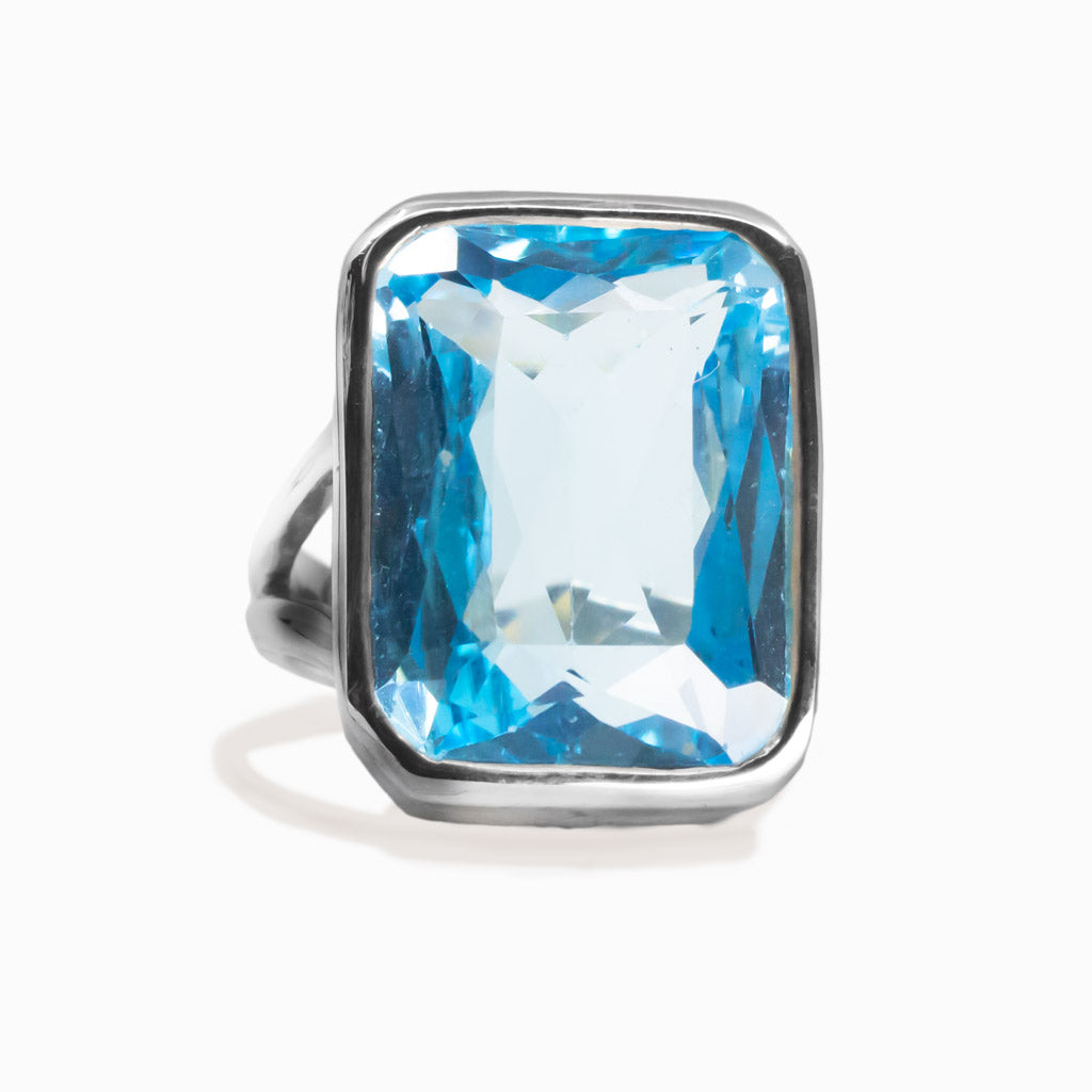 FACETED BLUE TOPAZ RING RECTANGLE STERLING SILVER WITH SPLIT BAND | MADE IN EARTH