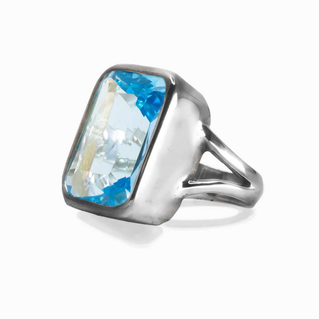 FACETED BLUE TOPAZ RING RECTANGLE STERLING SILVER WITH SPLIT BAND | MADE IN EARTH