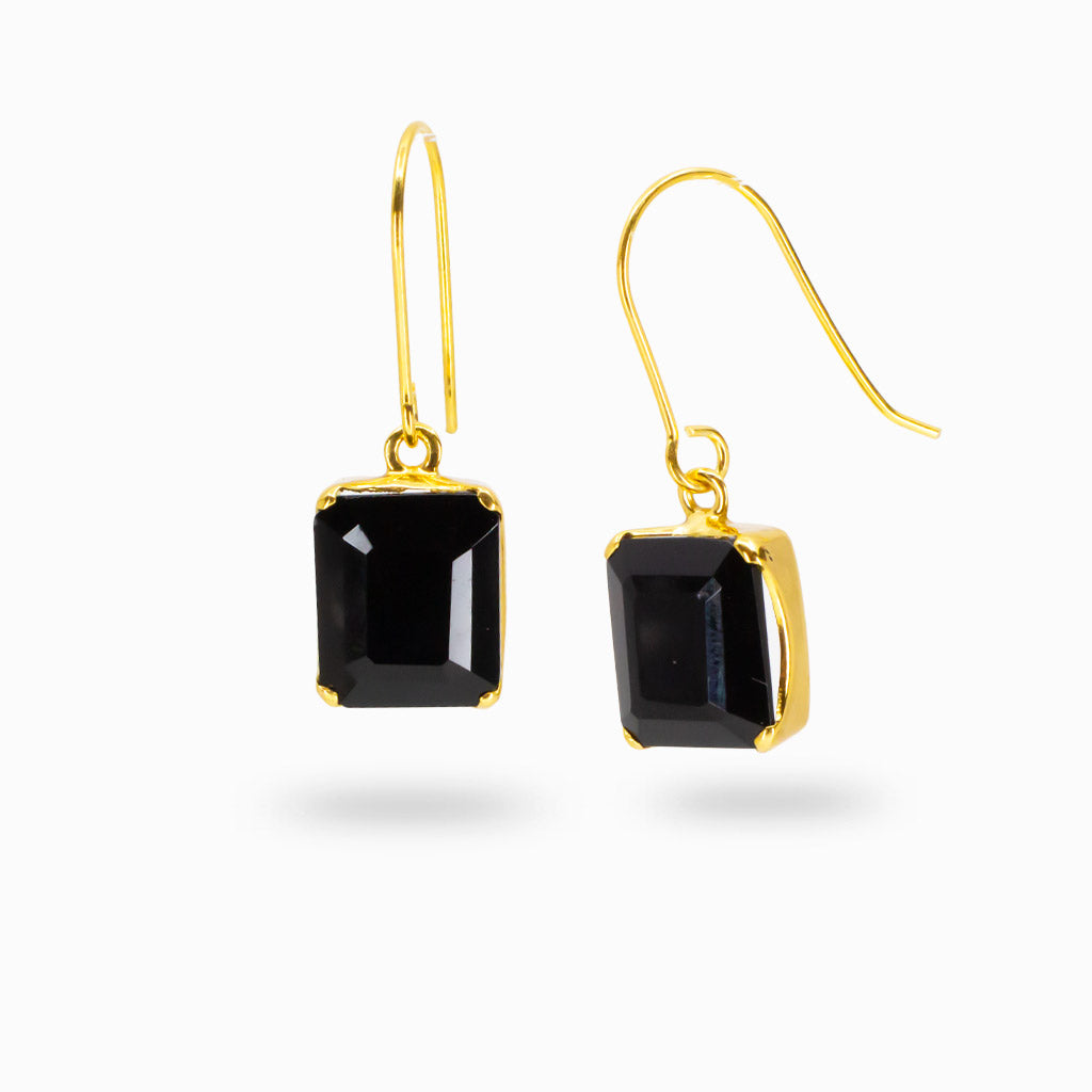 FACETED ONYX RECTANGLE DROP EARRINGS IN GOLD VERMEIL FINISH | MADE IN EARTH 