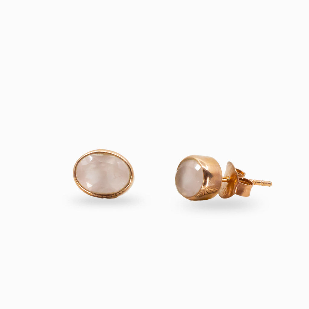 FACETED ROSE QUARTZ OVAL STUD EARRINGS IN ROSE GOLD VERMEIL FINISH | MADE IN EARTH
