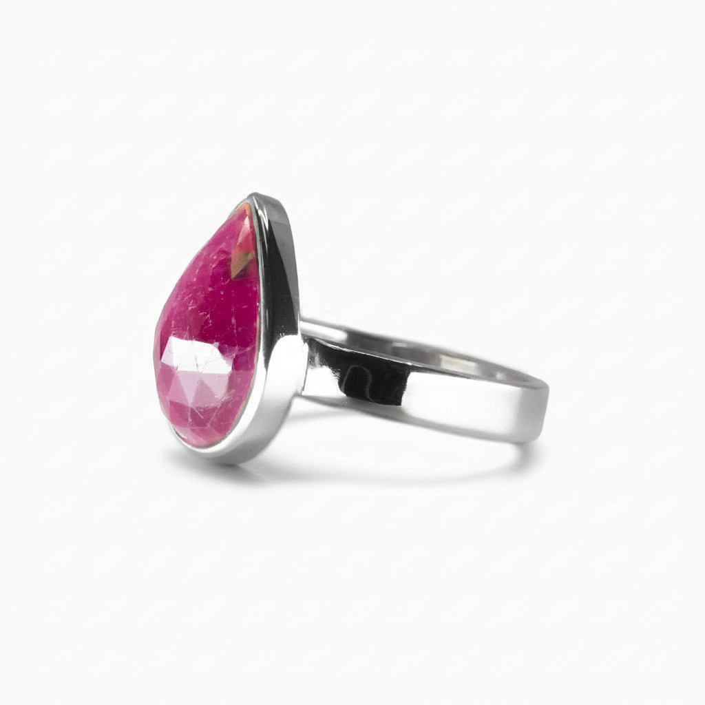Teardrop faceted Ruby ring in sterling silver with deep crimson tones and natural internal patterns | MADE IN EARTH USA
