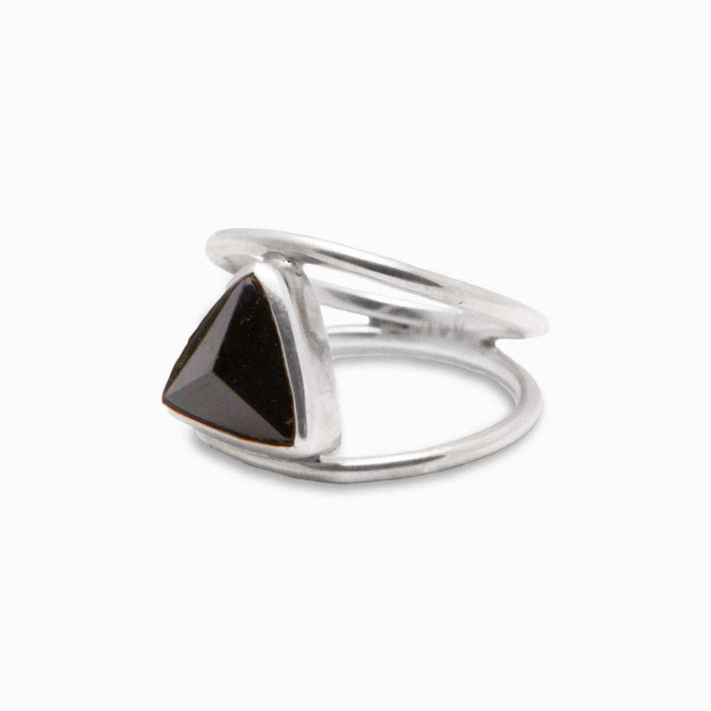 FACETED BLACK TOURMALINE RING