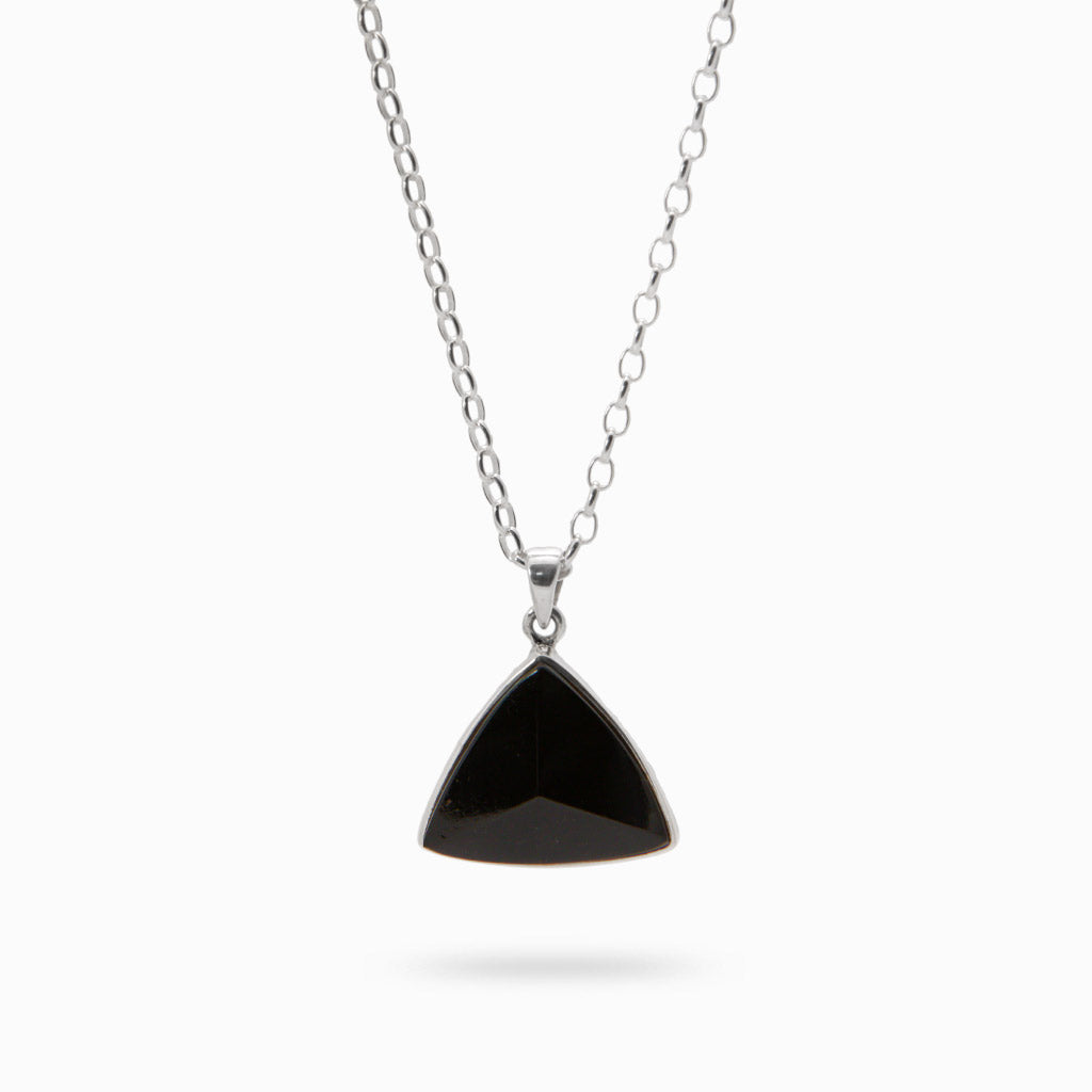 BLACK TOURMALINE NECKLACE