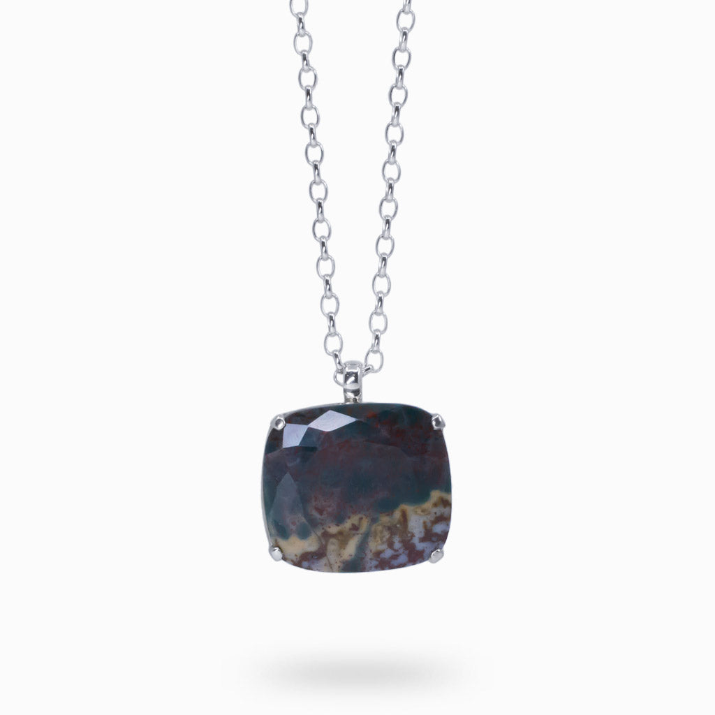 FACETED RECTANGLE BLOODSTONE NECKLACE