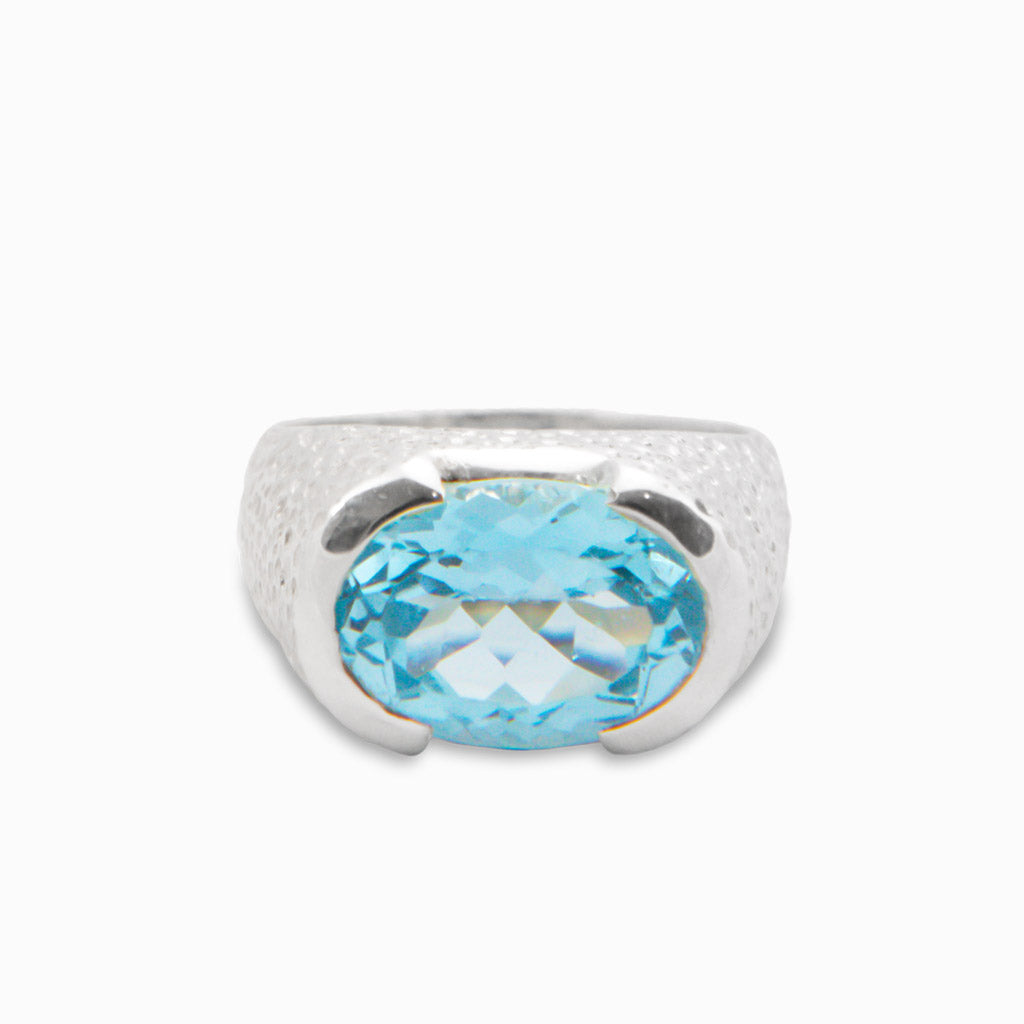 BLUE TOPAZ FACETED RING