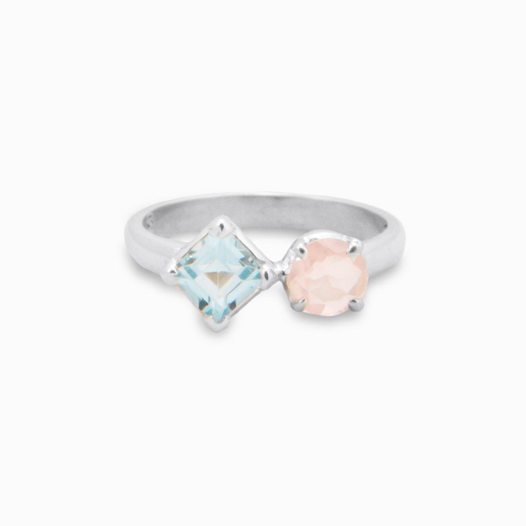 BLUE TOPAZ AND ROSE QUARTZ RING