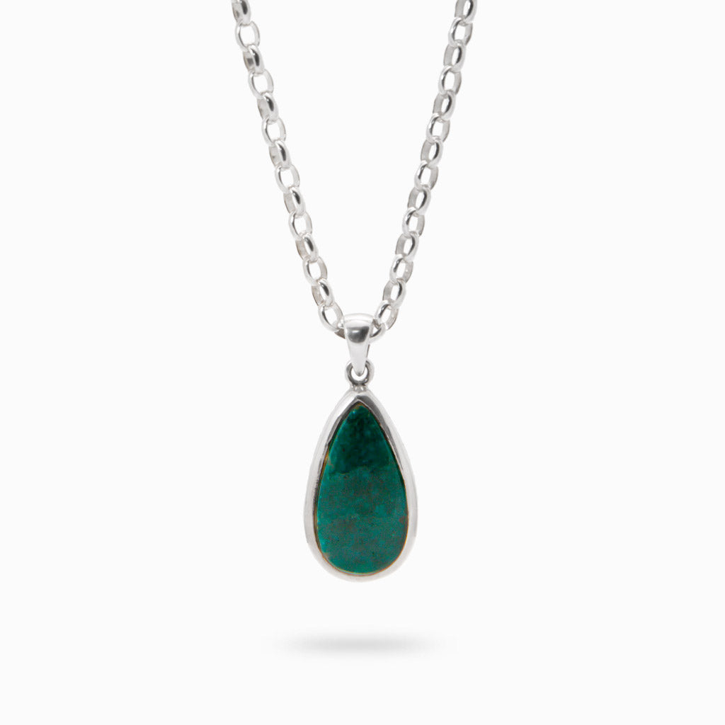 CABOCHON TEAR SHAPED DIOPTASE NECKLACE