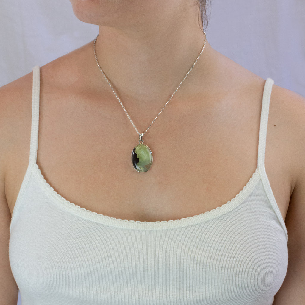 Oval Prehnite necklace on model