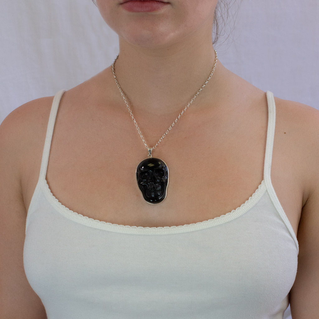 Buy Mens Necklace, Black Onyx Stone Pendant Necklace for Men, Black  Necklace Gemstone Charm Mens Jewelry Black Pendant for Men Twistedpendant  Online in India - Etsy
