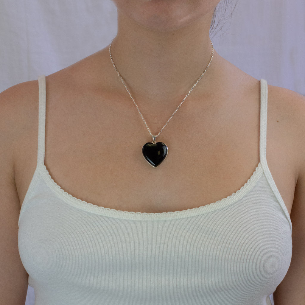 Onyx necklace on model
