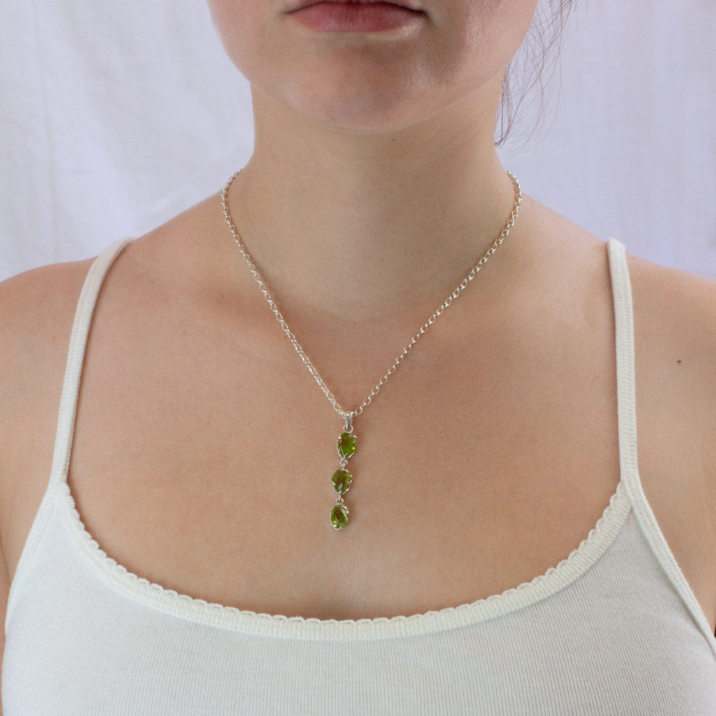 Raw Peridot necklace on model