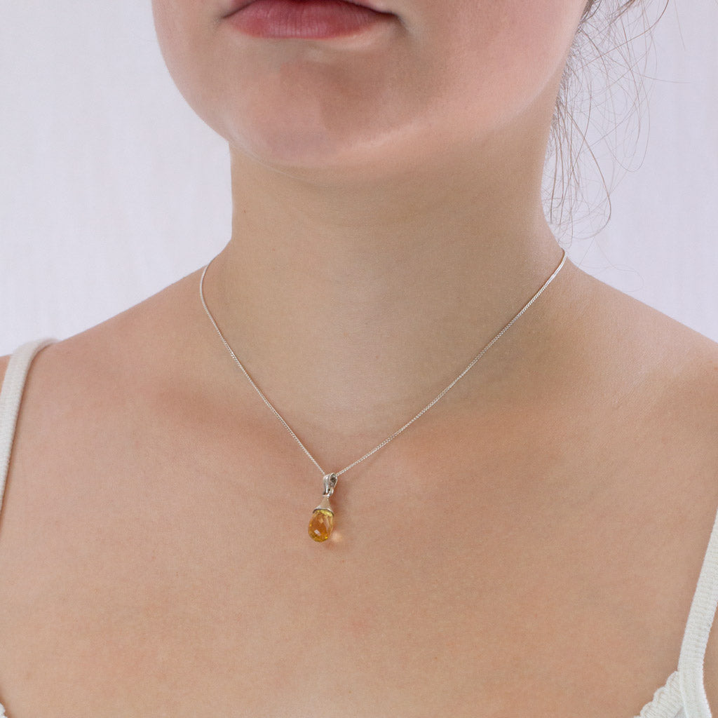 Citrine necklace on model