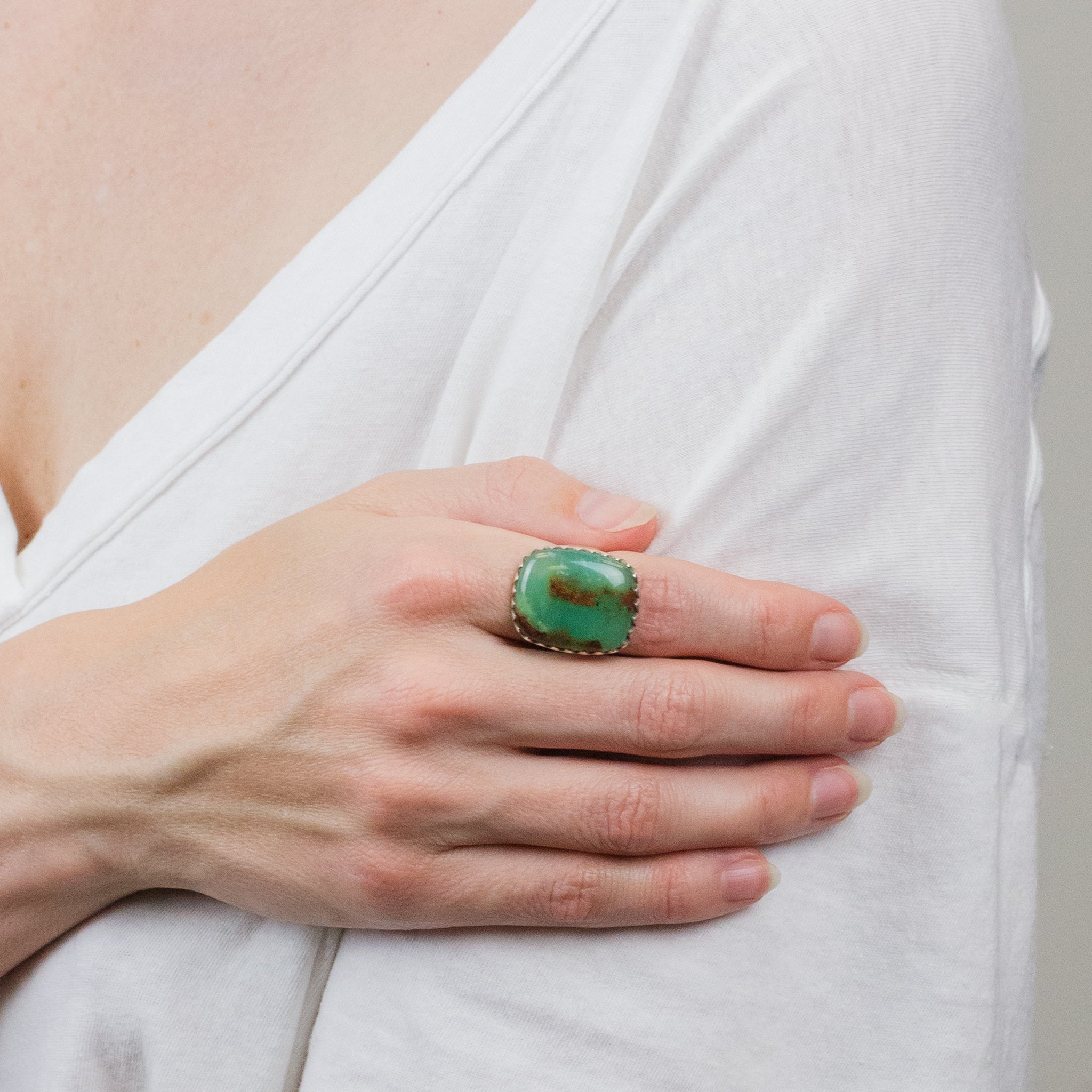 CHRYSOPRASE IN MATRIX RING