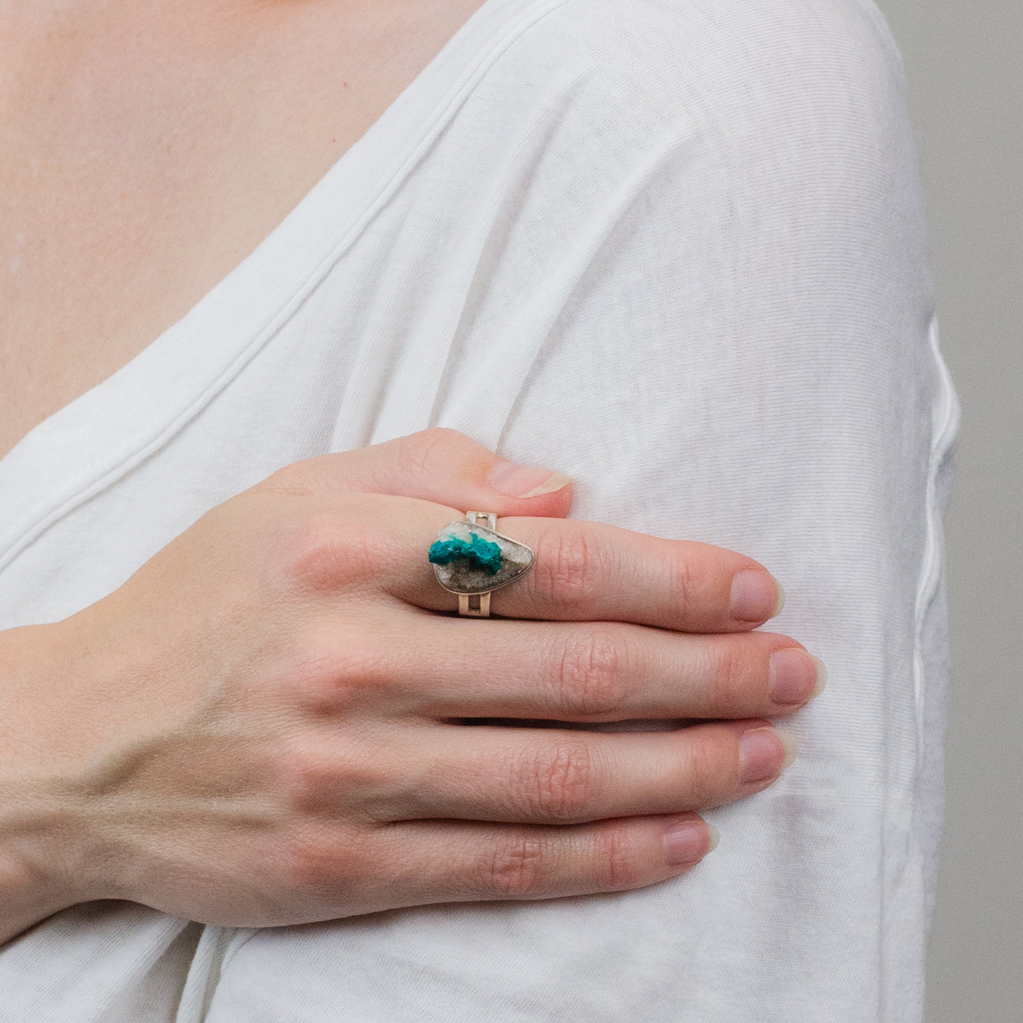 RAW DIOPTASE RING