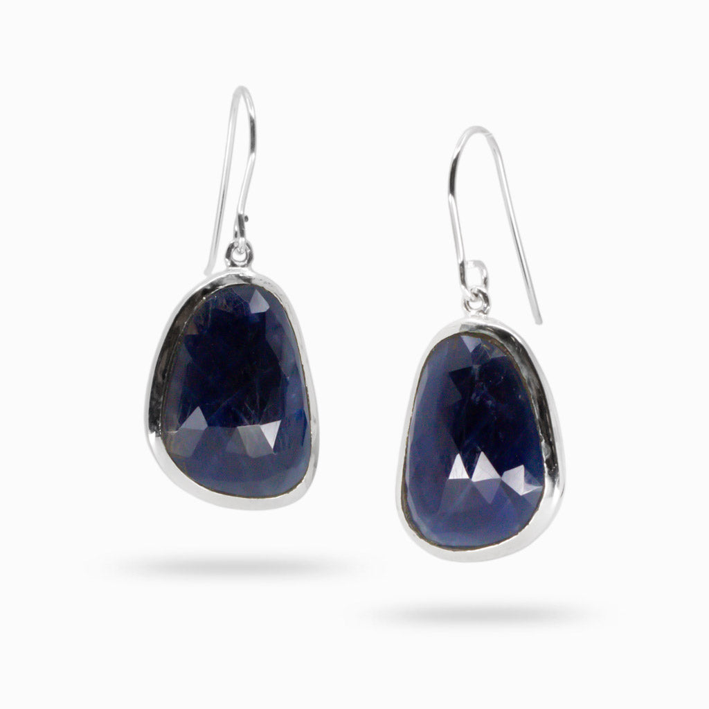 FACETED SAPPHIRE EARRINGS