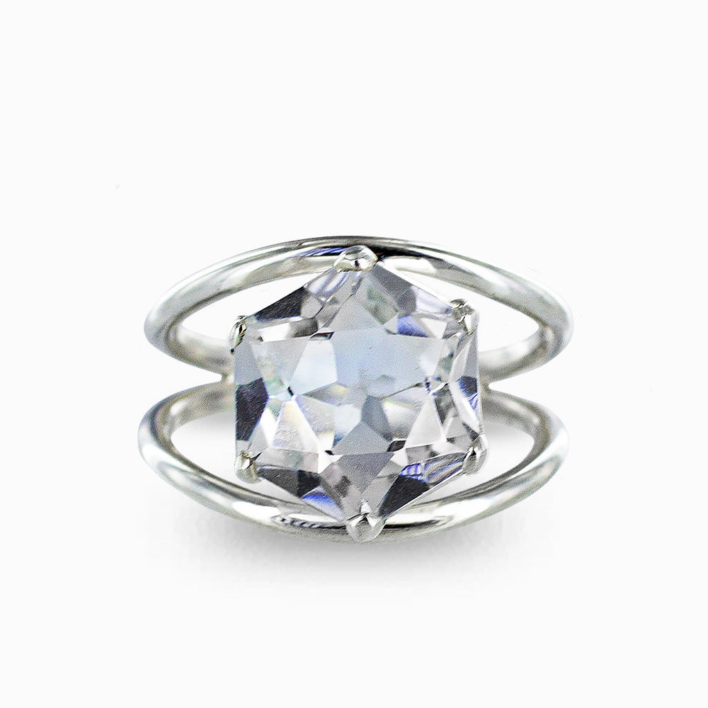 R115 FACETED HEXAGONAL CLEAR QUARTZ RING