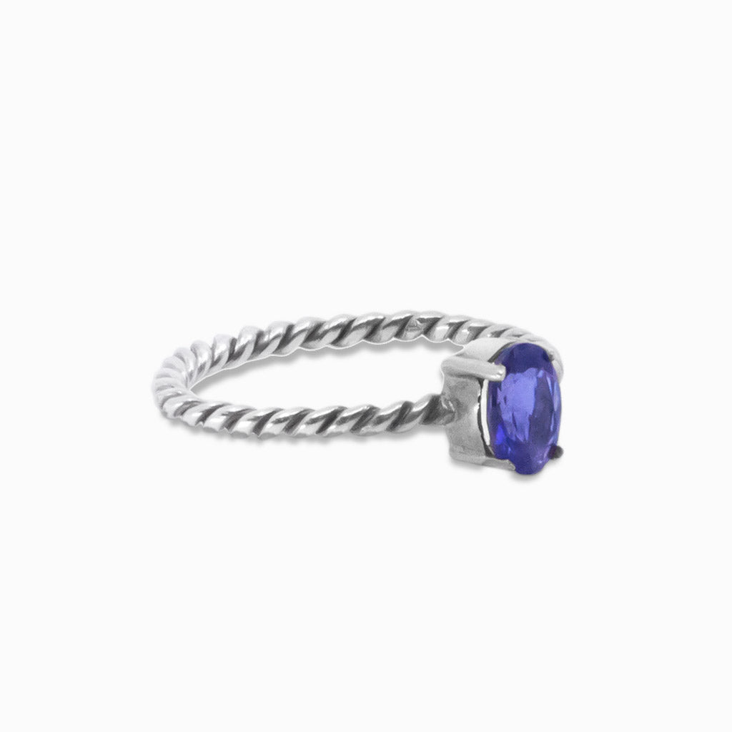 FACETED IOLITE RING