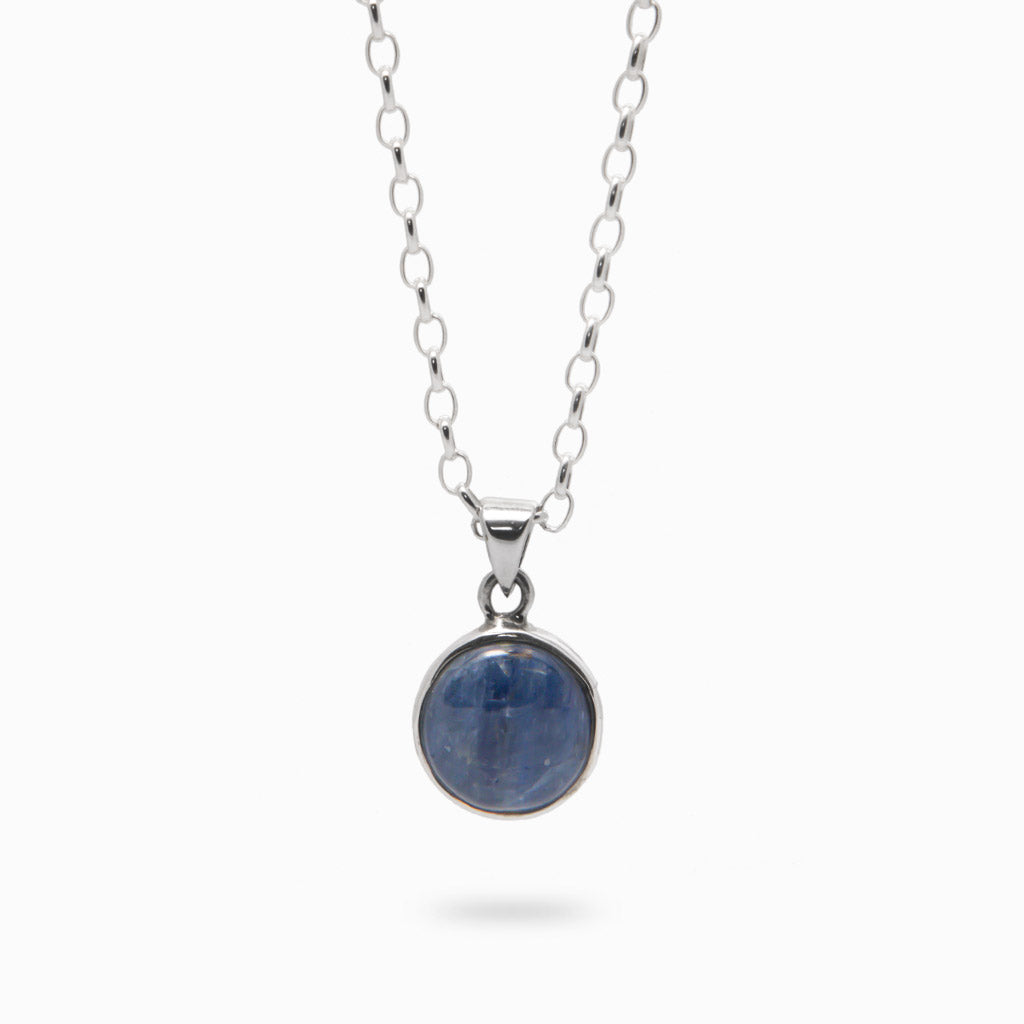 CABOCHON KYANITE NECKLACE