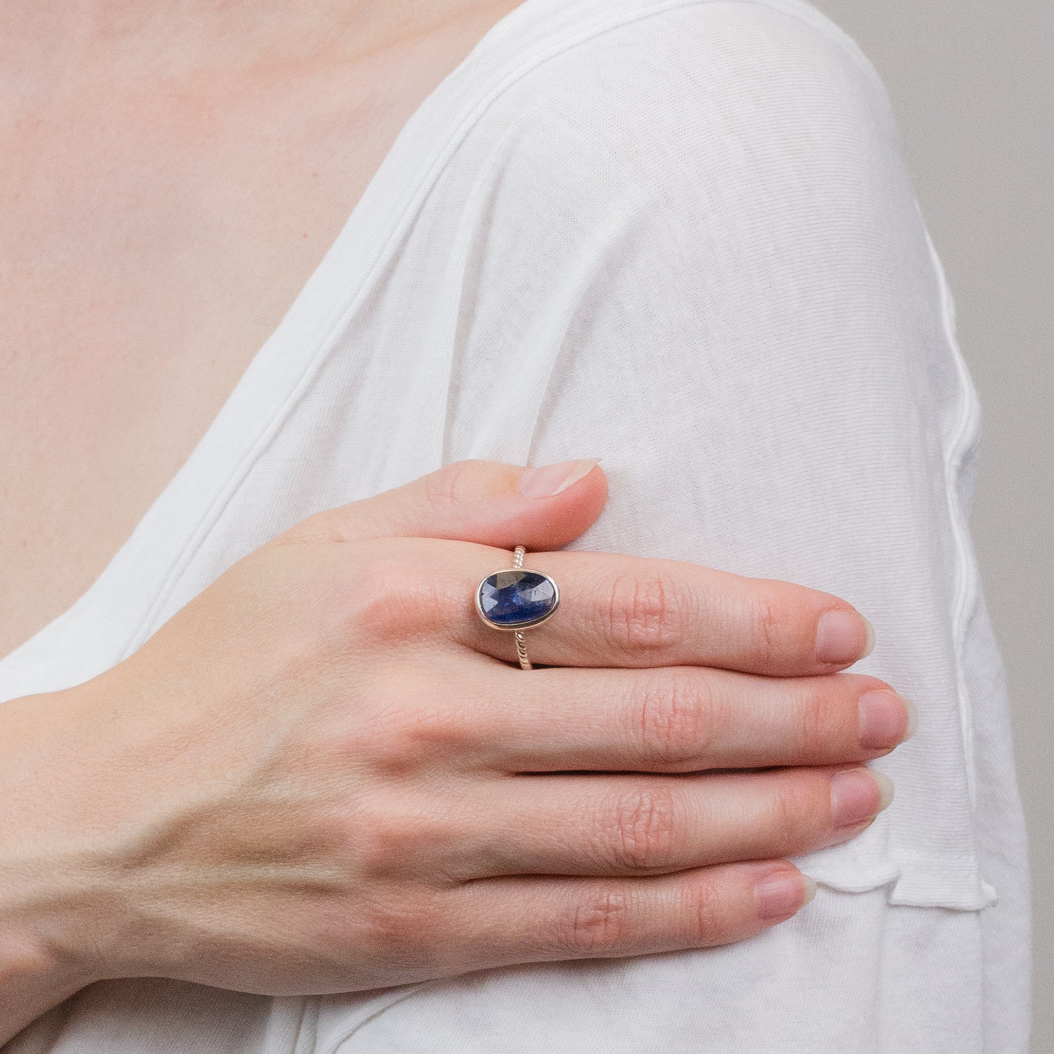 FACETED KYANITE RING