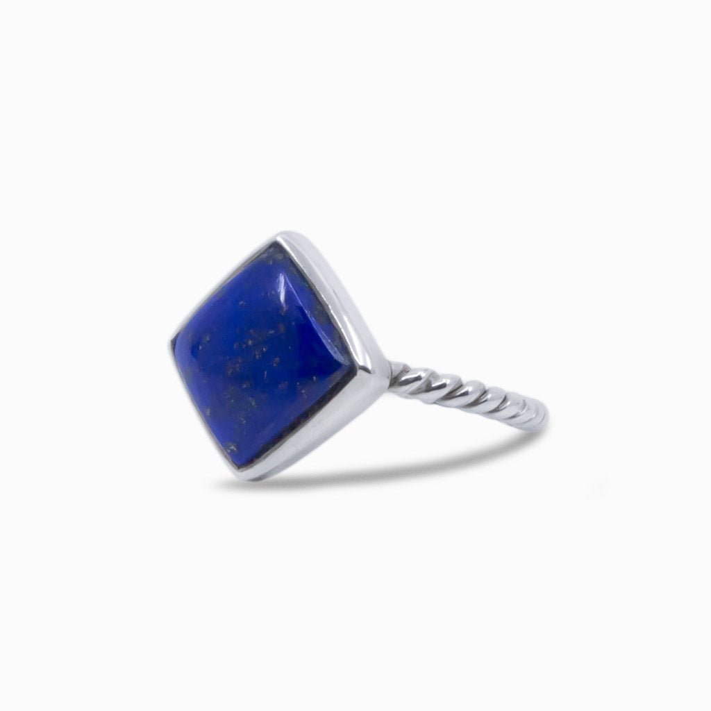 DIAMOND LAPIS LAZULI RING WITH ROPE BAND