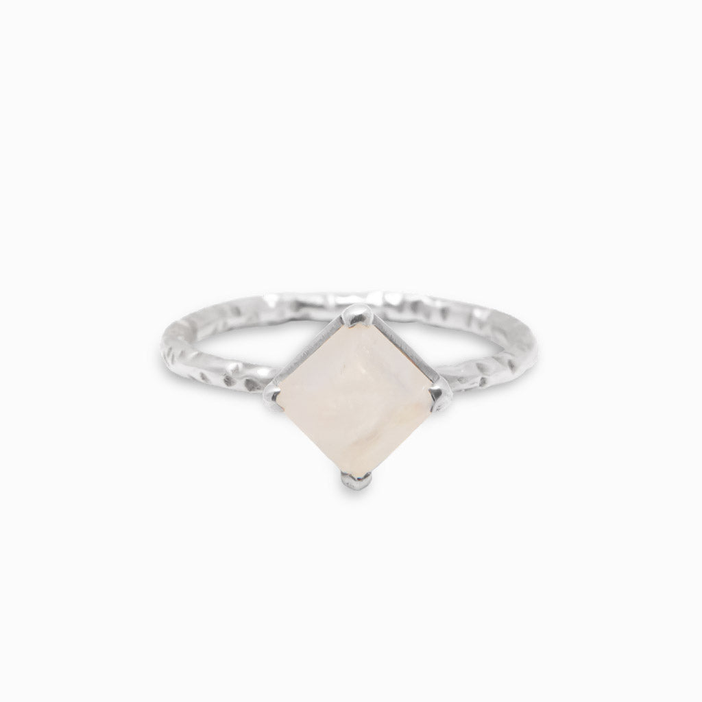 FACETED DIAMOND RAINBOW MOONSTONE RING