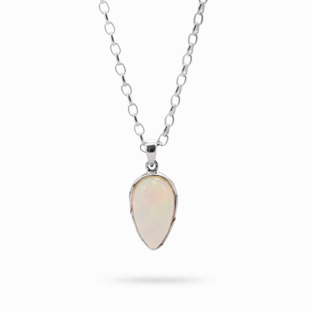 PRECIOUS OPAL NECKLACE