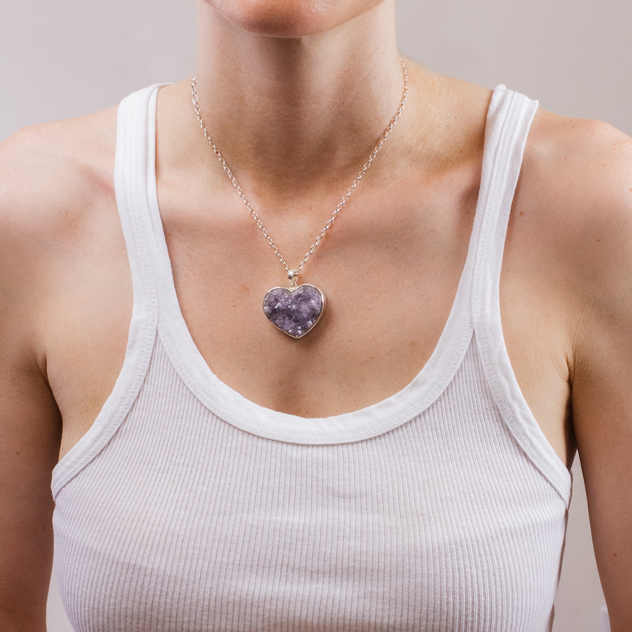 AMETHYST DRUZY RAW HEART NECKLACE ON MODEL
