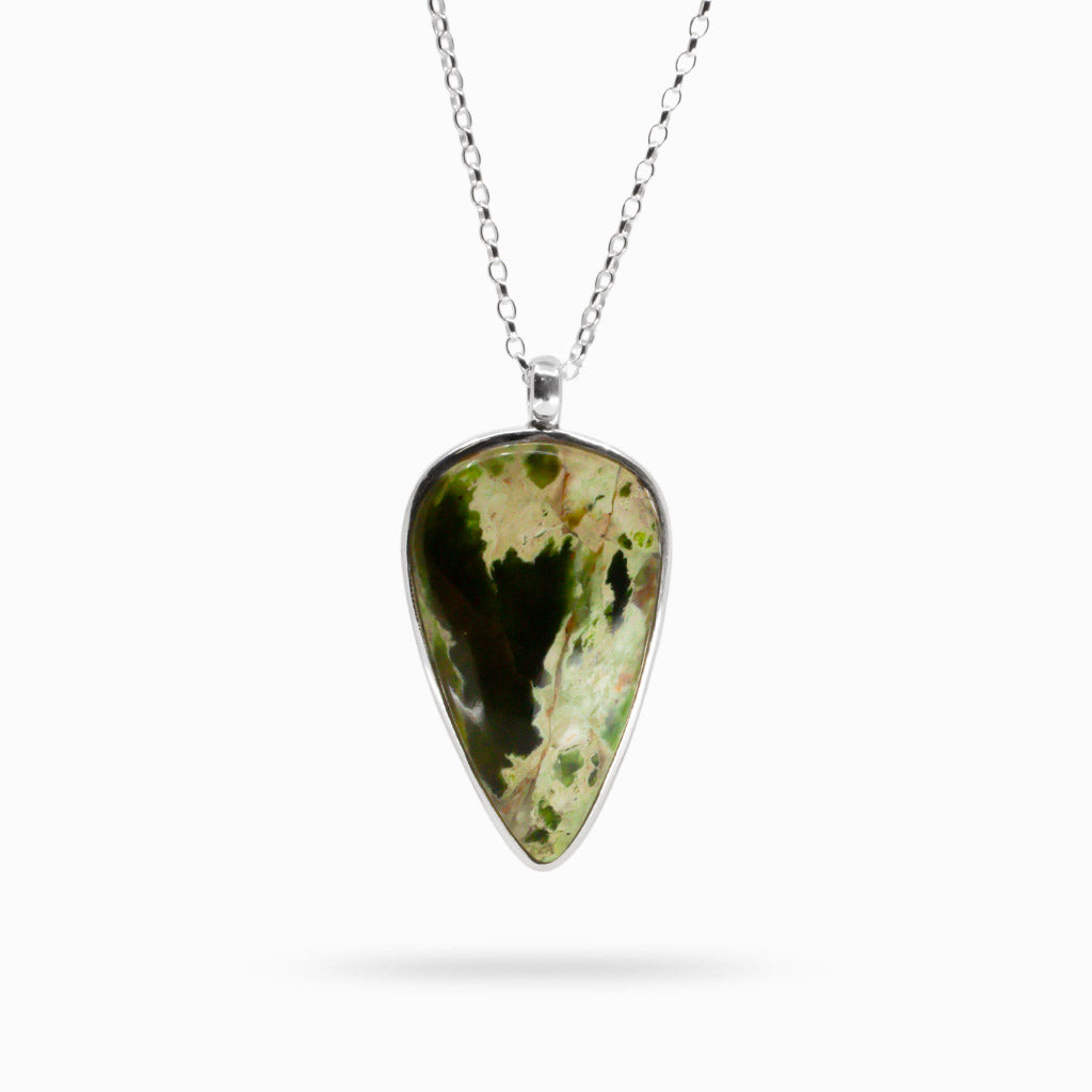 CABOCHON CHROME CHALCEDONY NECKLACE