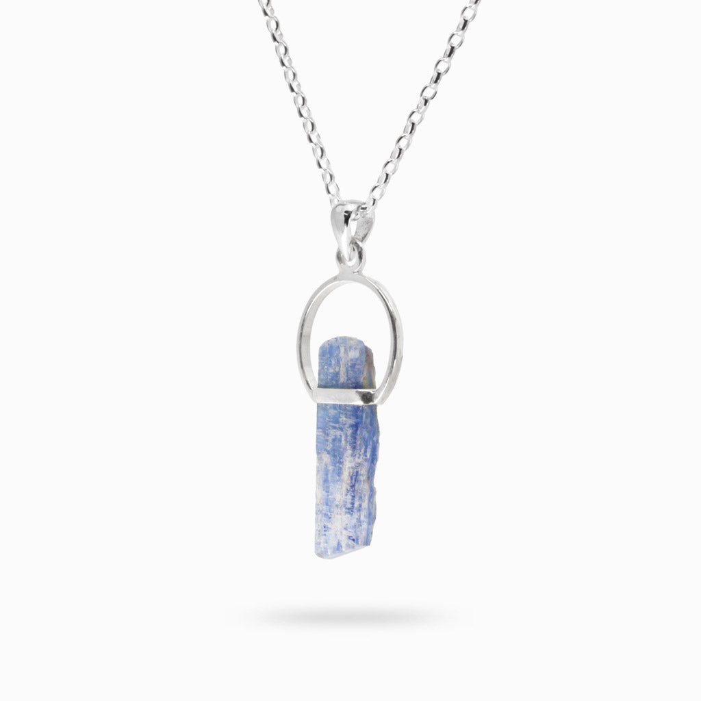 RAW HALO BLUE KYANITE NECKLACE