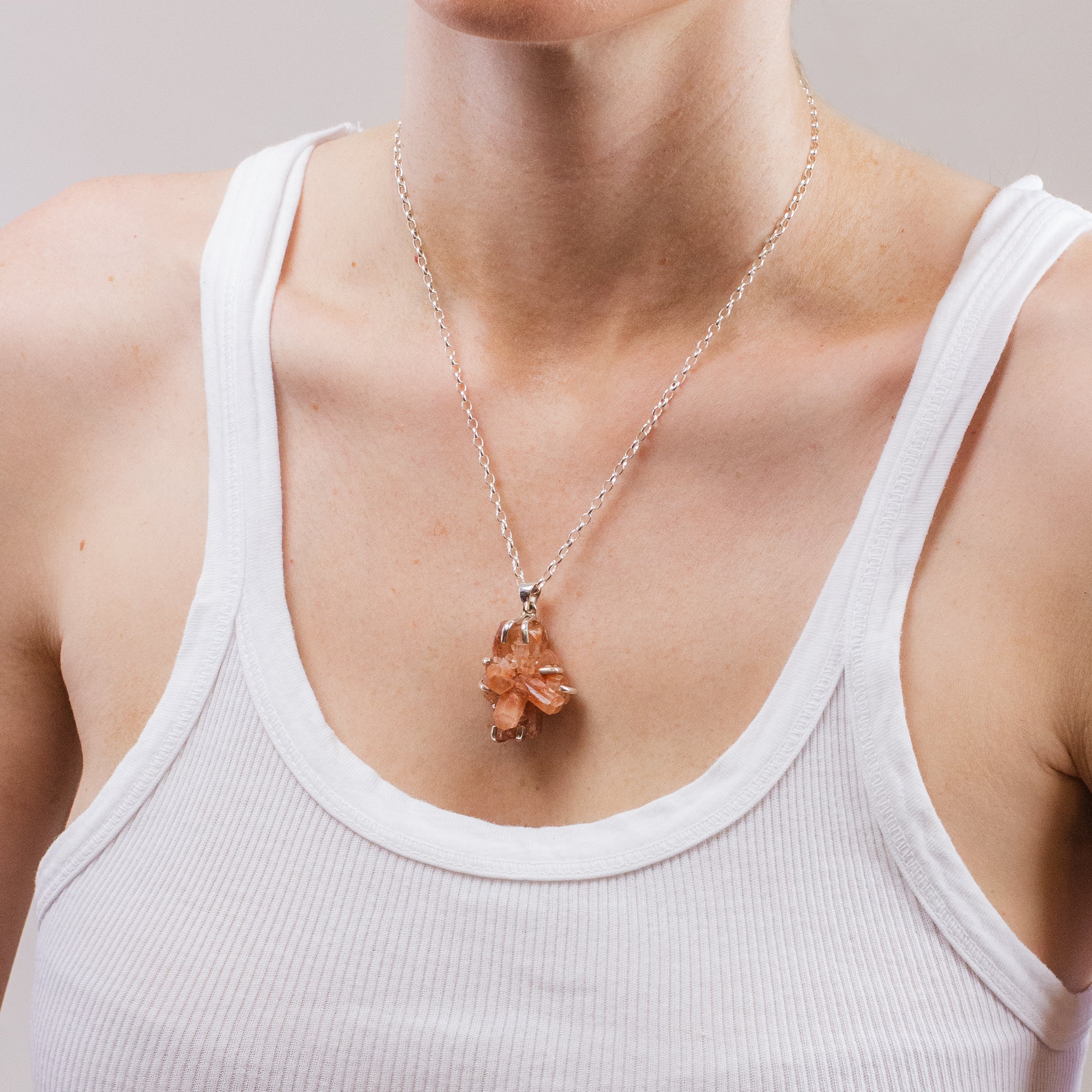 RAW ARAGONITE NECKLACE ON MODEL