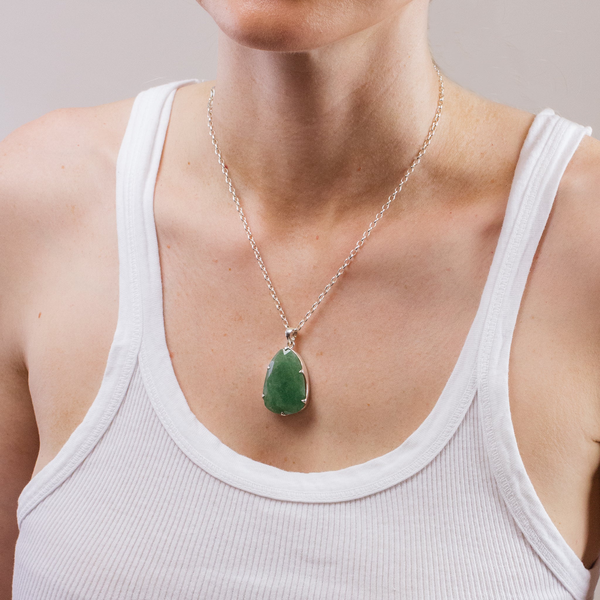 AVENTURINE FACETED TEAR NECKLACE ON MODEL