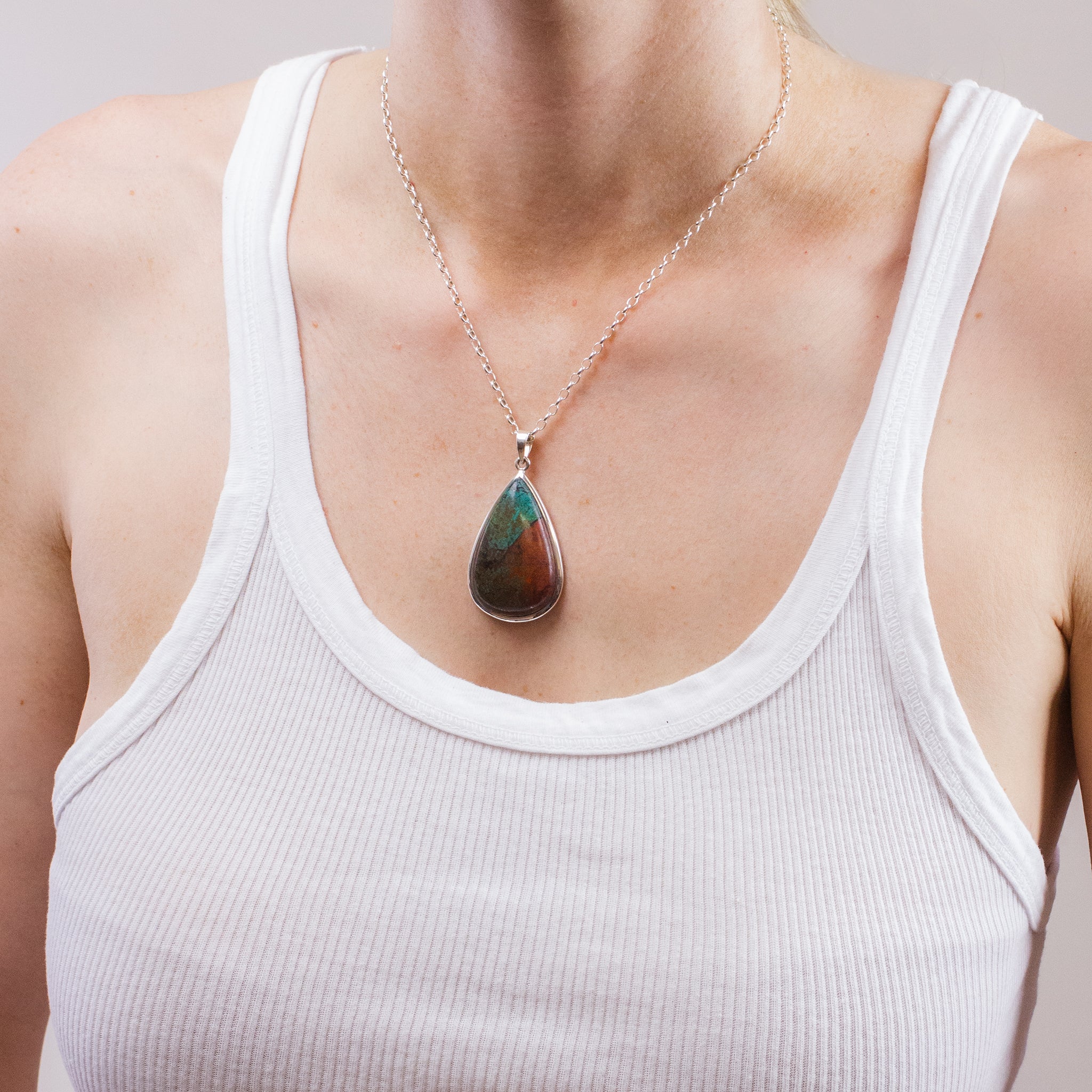 CHRYSOCOLLA CUPRITE CAB TEAR NECKLACE ON MODEL