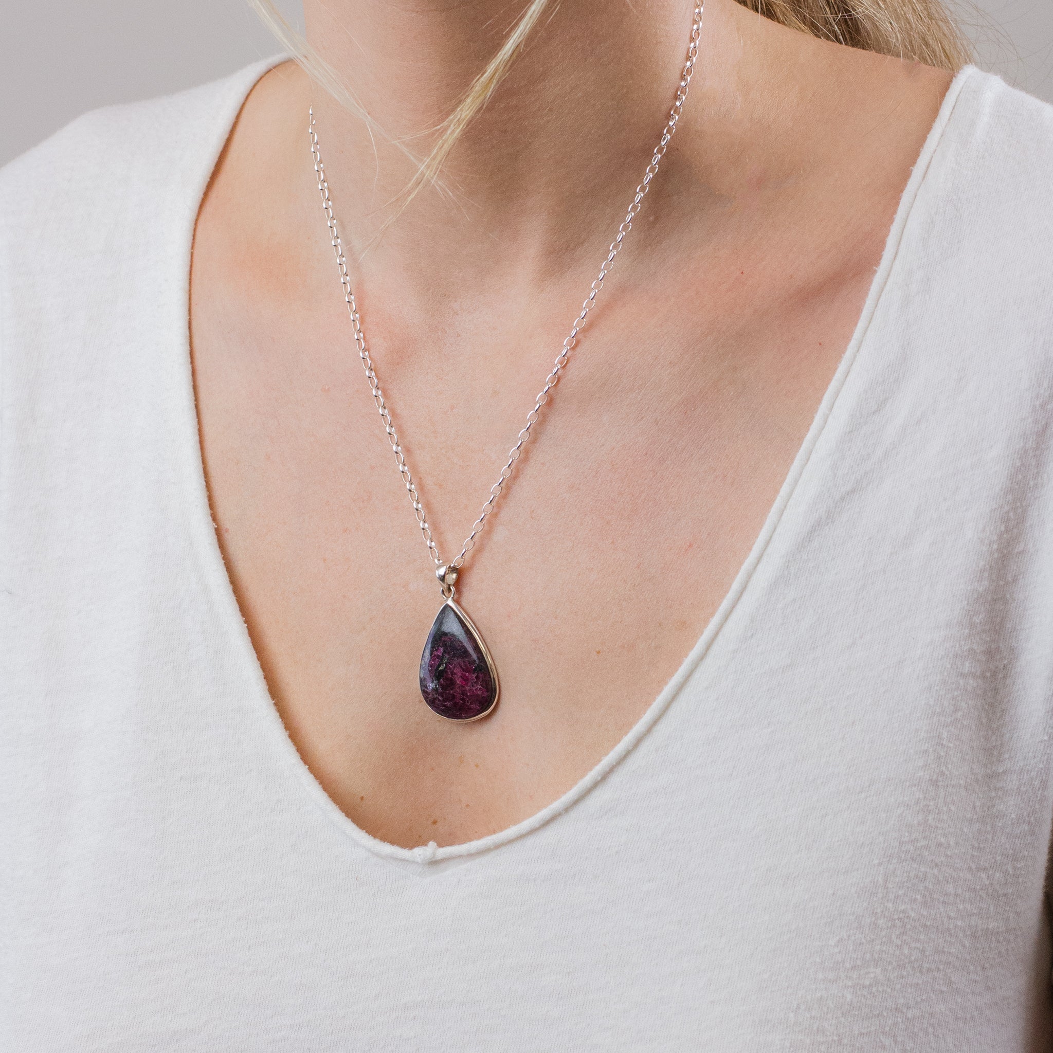 EUDIALYTE CABOCHON TEAR SHAPED NECKLACE ON MODEL