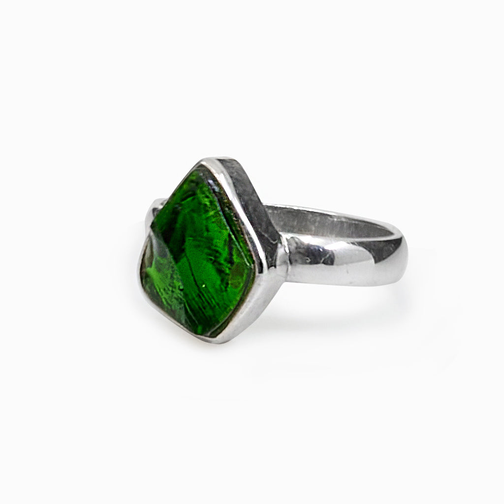 Raw Chrome Diopside ring