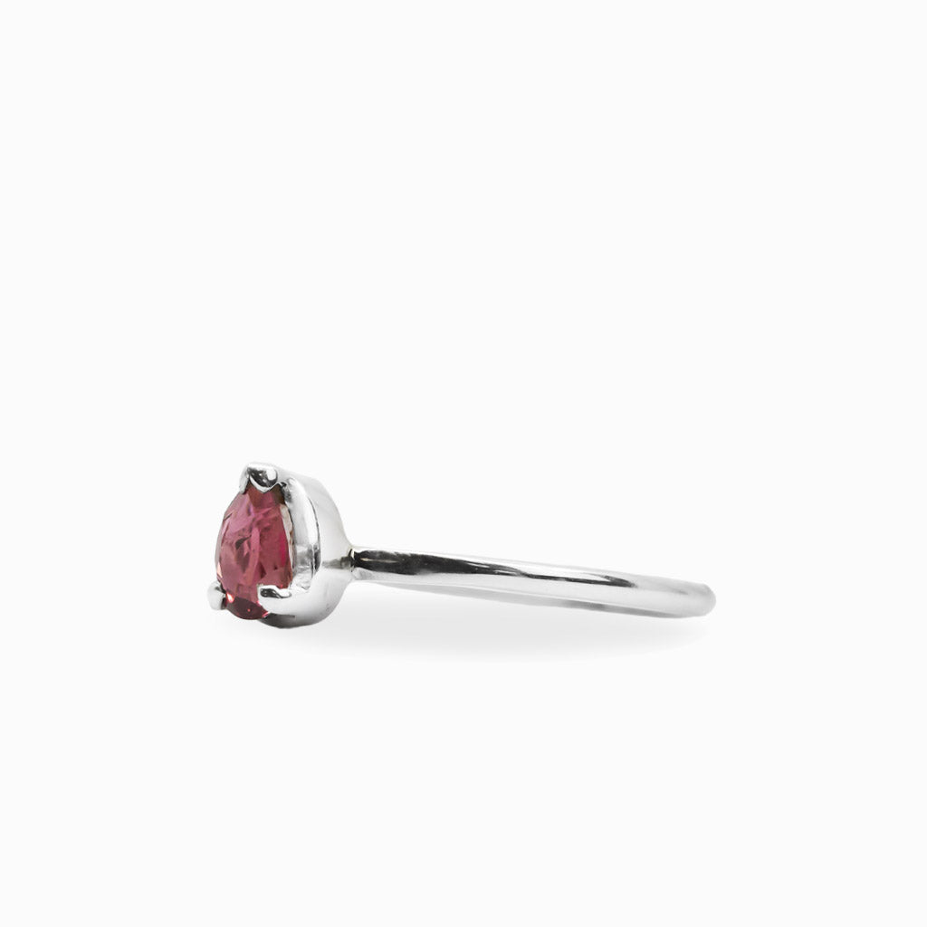 Pear-shaped faceted Pink Tourmaline ring in polished 925 sterling silver with a three-prong setting and slender silver band.