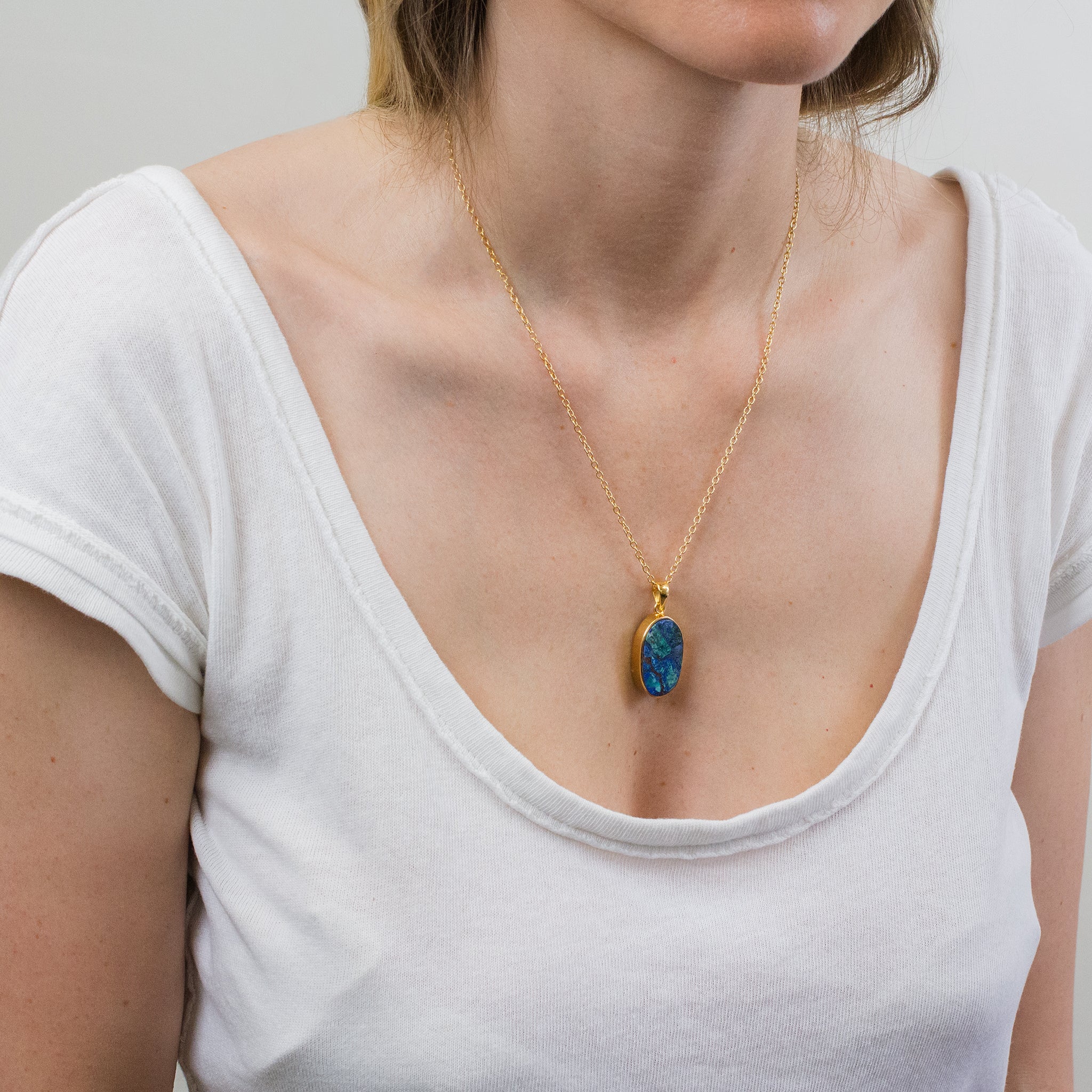 AZURITE TURQUOISE NECKLACE WITH GOLD VERMEIL FINISH ON MODEL