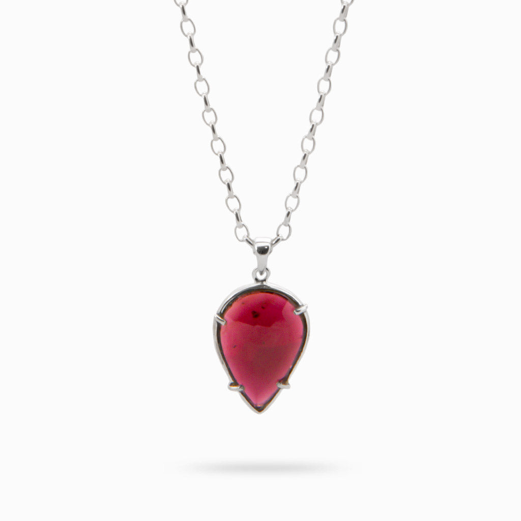 FACETED TEARDROP GARNET NECKLACE