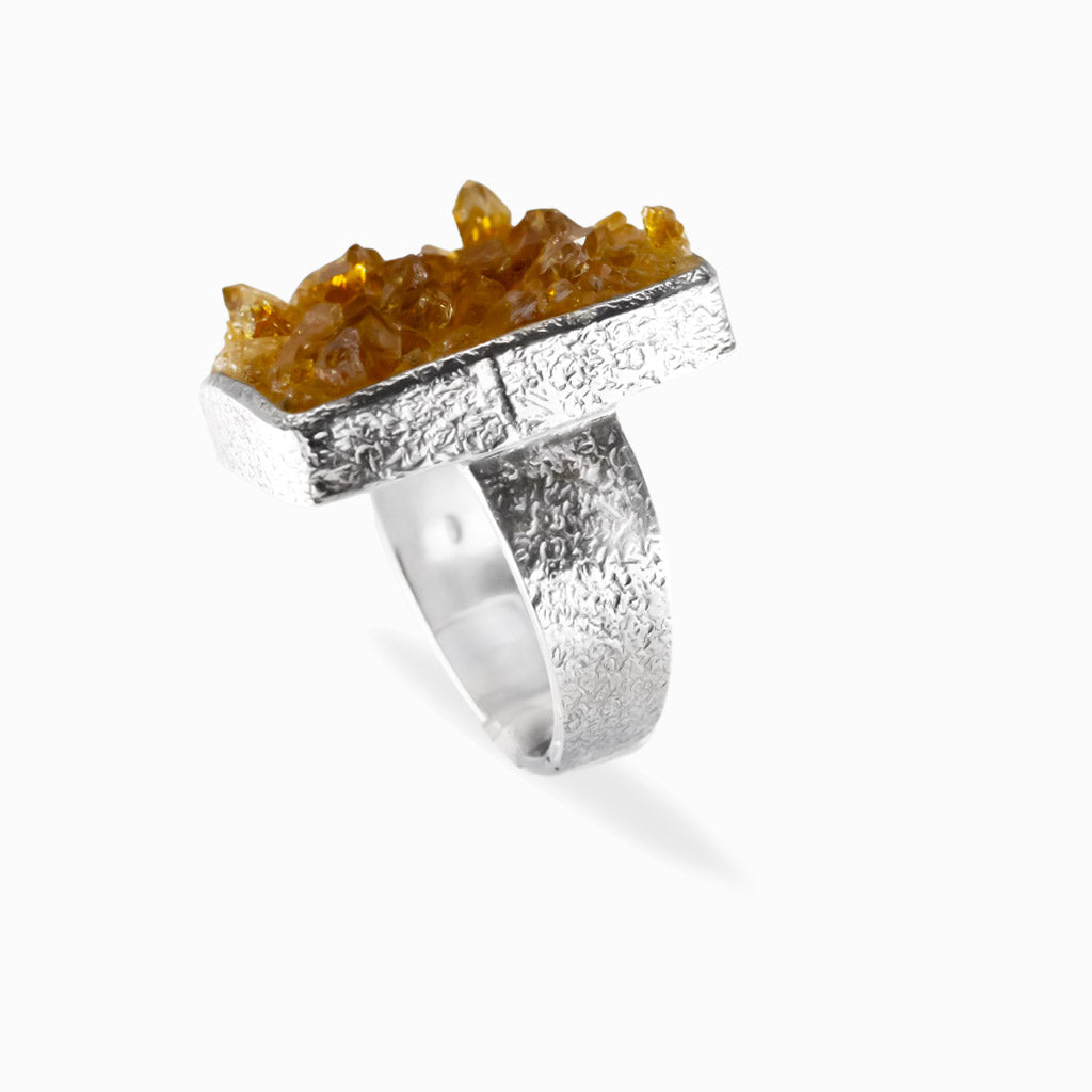 Rectangular golden Citrine druzy ring with natural crystal clusters set in polished 925 sterling silver.