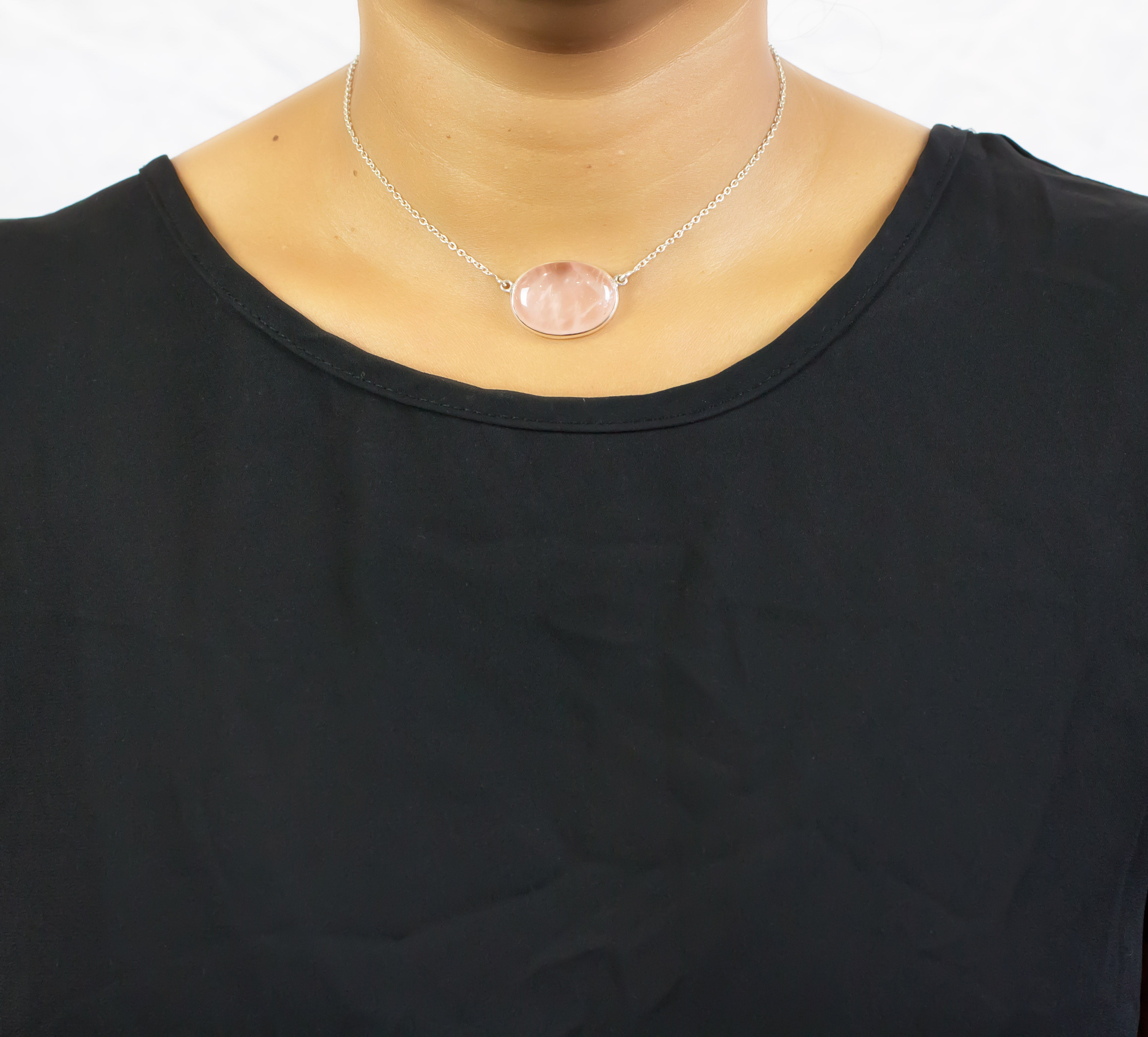 rose quartz necklace on Model
