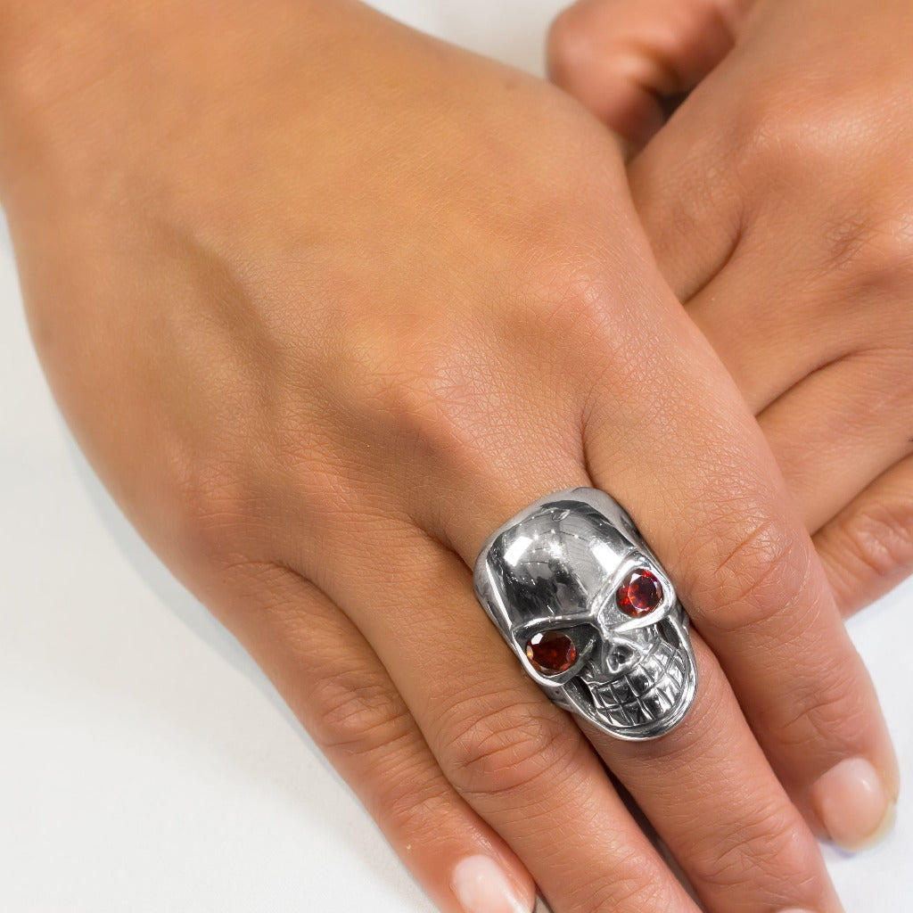 Garnet Skull Ring on Model