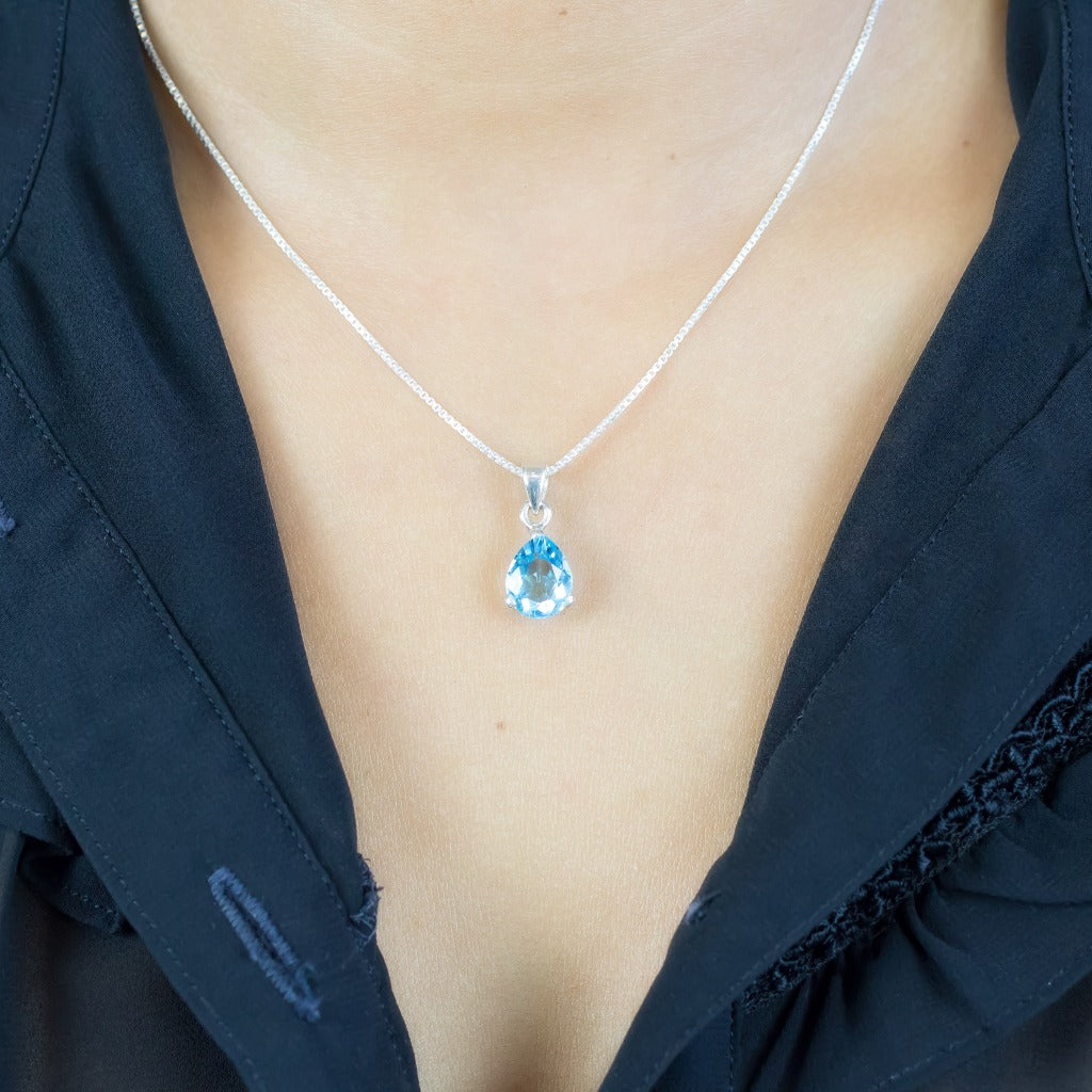 Blue Topaz necklace on Model
