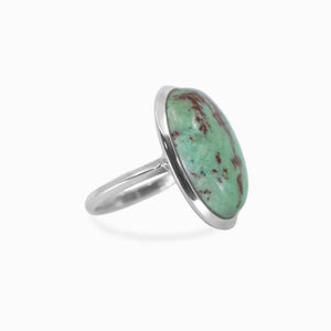Cabochon Oval Bloodstone ring
