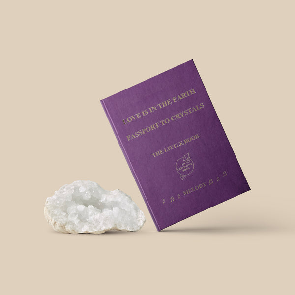 趣味・スポーツ・実用 LOVE IS IN THE EARTH PASSPORTTO CRYSTAL LOVE IS IN THE EARTH PASSPORT TO CRYSTAL LOVE IS IN THE EARTH