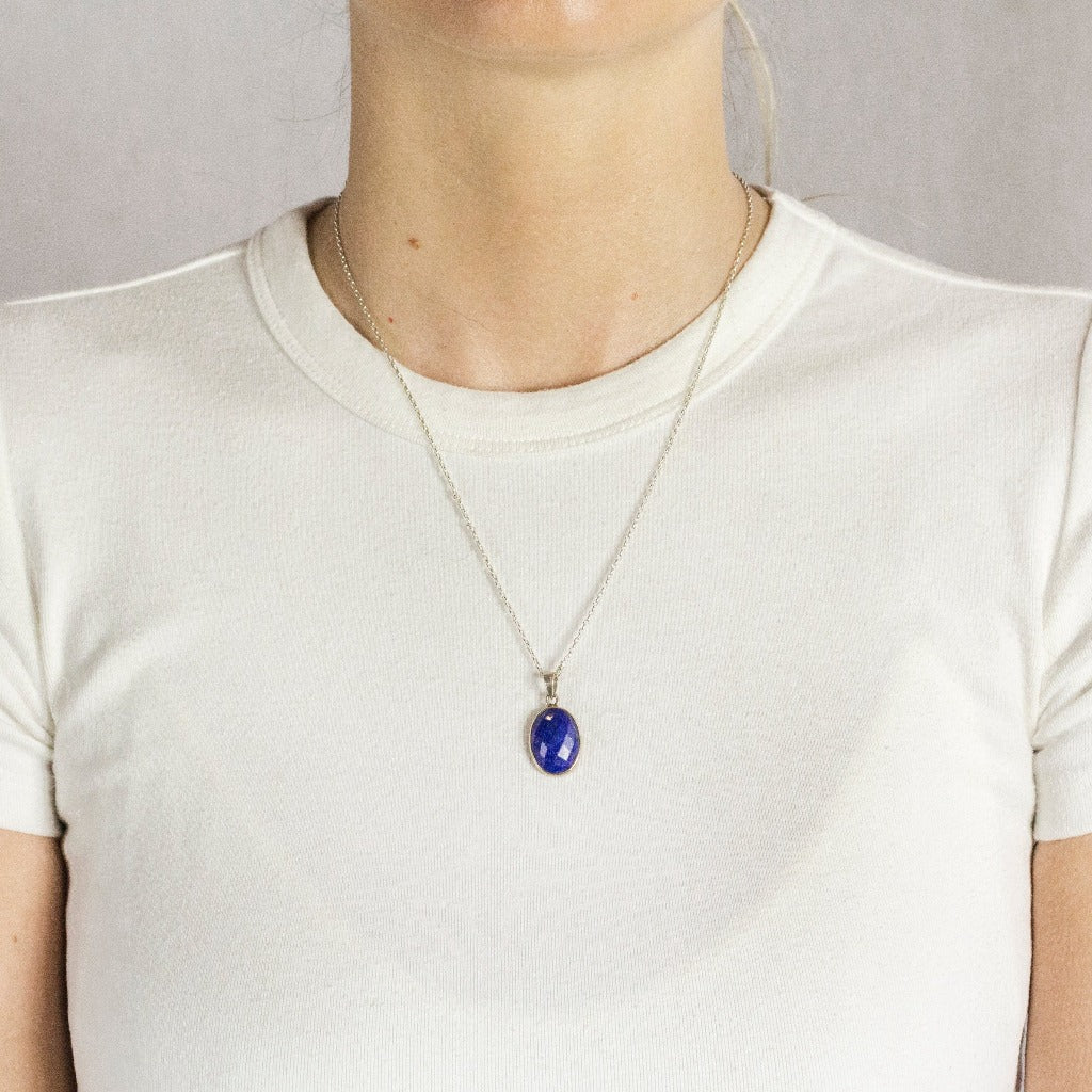 Model Wearing Faceted Oval Lapis Lazuli Necklace