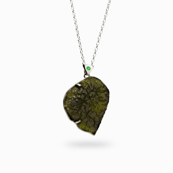 Small moldavite deals necklace